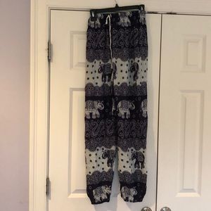 Pull on light weight drawstring pants